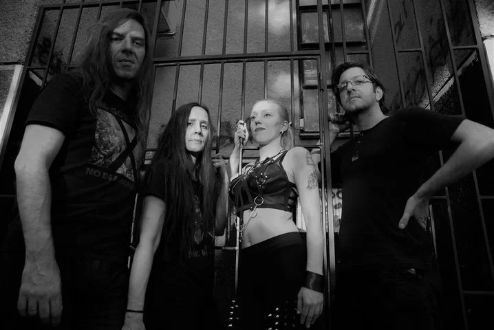 Odvojena Stvarnost 4