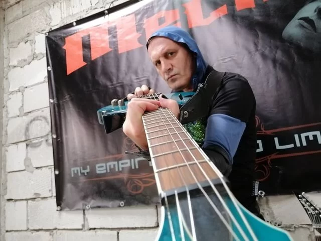 Melissa preliva po ekranu “Darkness of love”