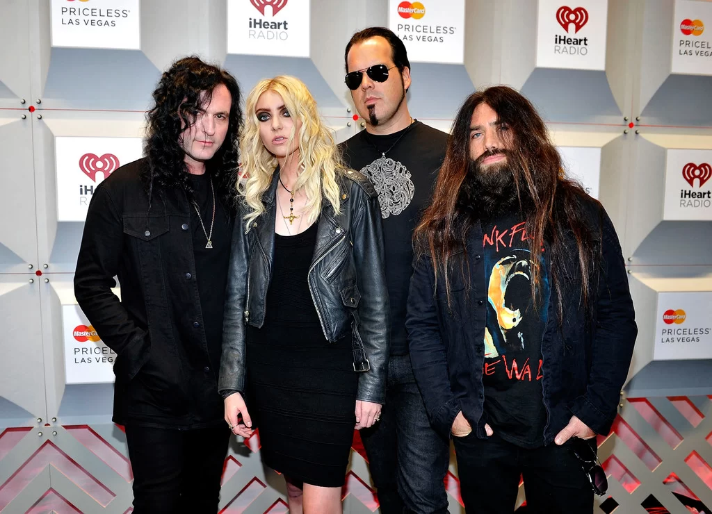the pretty reckless band