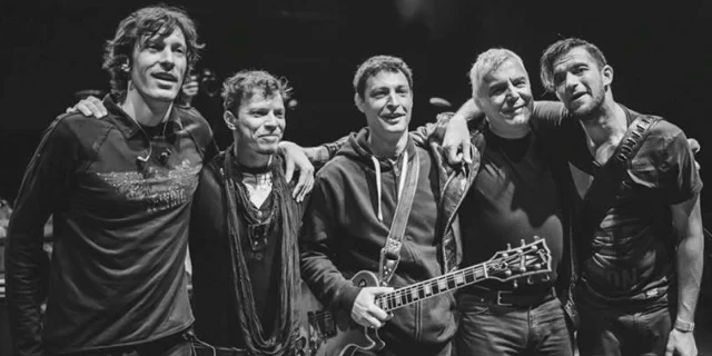 Zoran Predin i Lačni Franz na oproštajnom koncertu u Novom Sadu, 17. septembra u Podgrađu