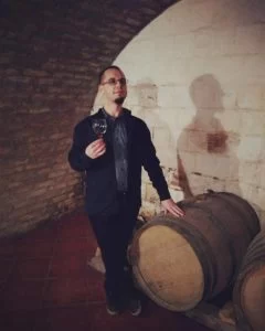 desya e1574873249872